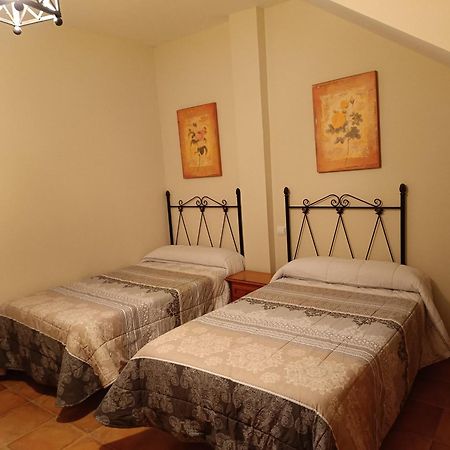 Casa Rural El Botanico Casatejada Екстер'єр фото