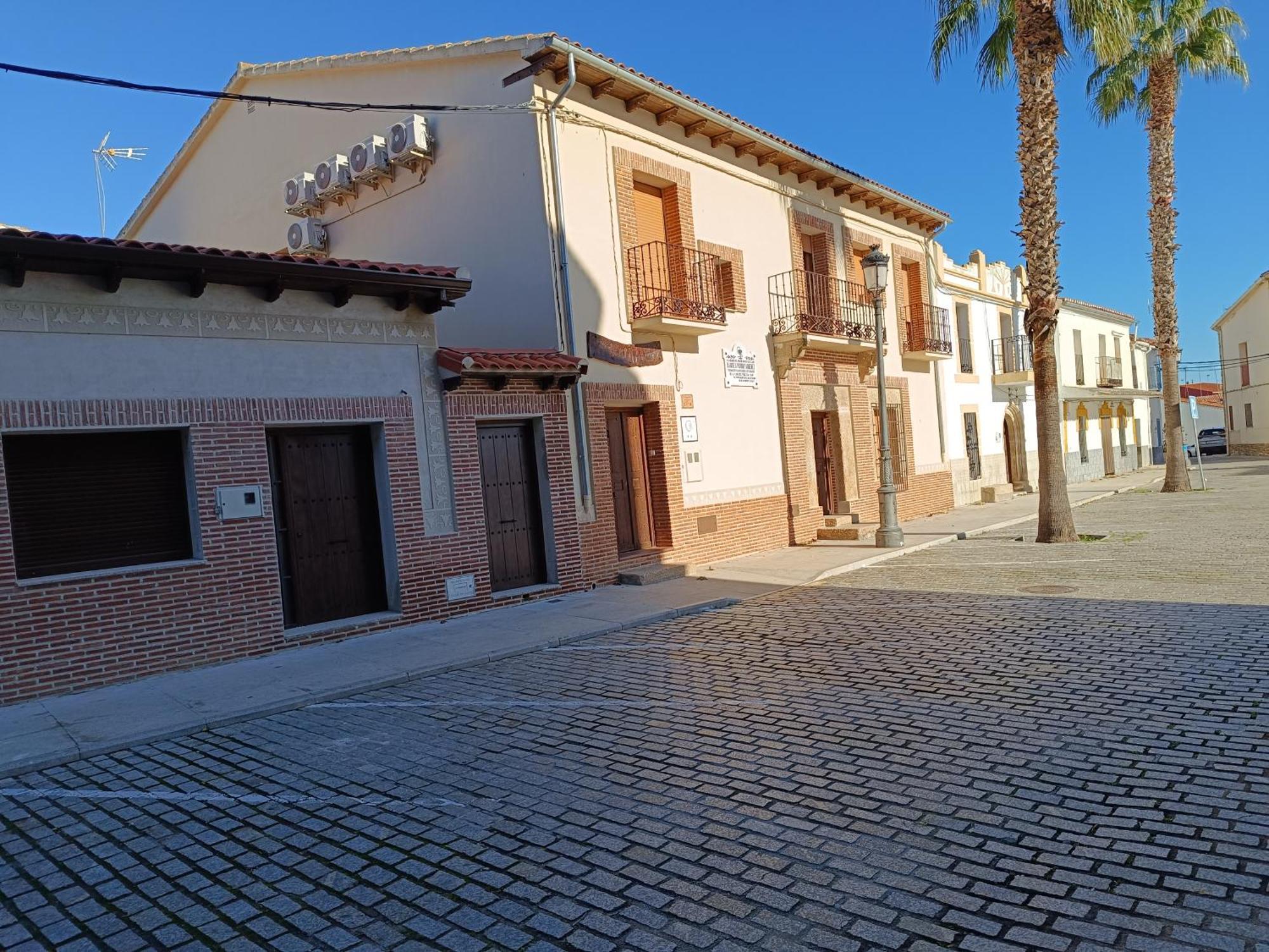 Casa Rural El Botanico Casatejada Екстер'єр фото