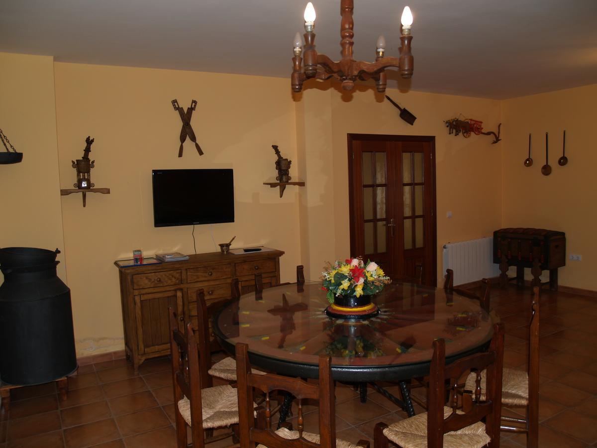 Casa Rural El Botanico Casatejada Екстер'єр фото